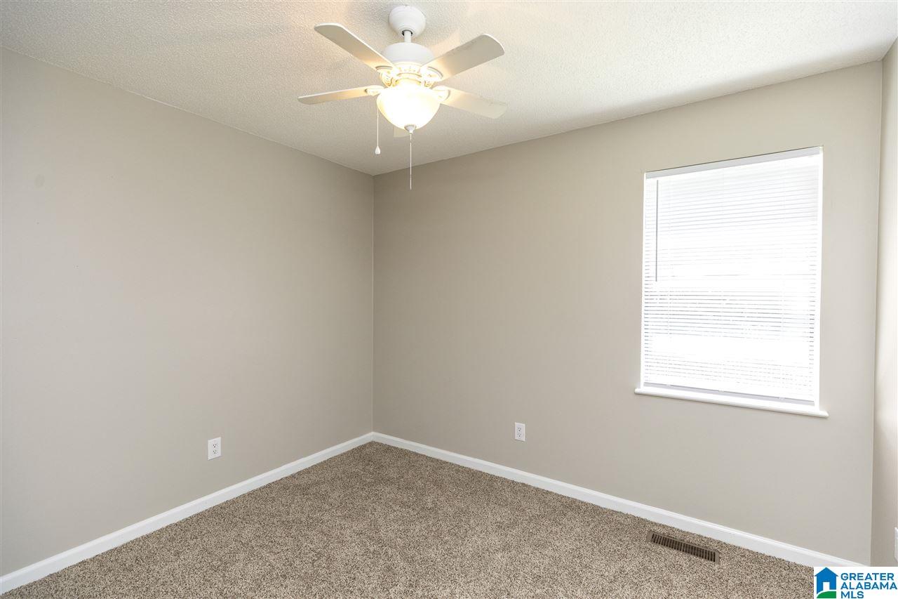 1655 Thomas Loop Road Gardendale, AL 35071 - Photo 21 of 44