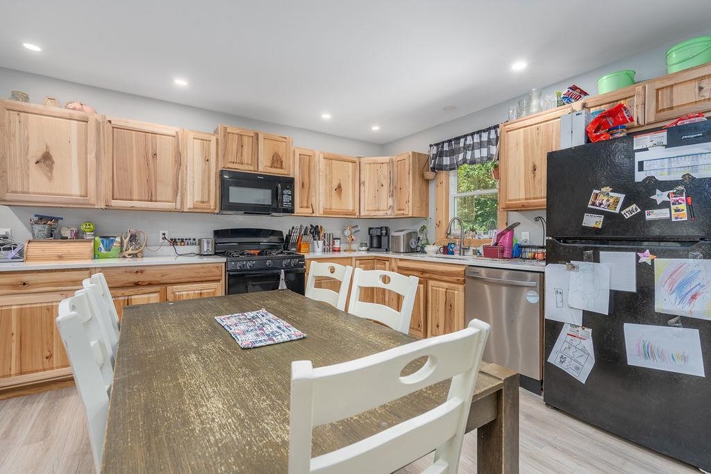 300 Middleton Road, Unit 2 Milton, NH 03851 - Photo 4 of 29