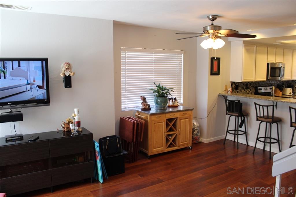 8975 Windham Court Spring Valley, CA 91977 - Photo 5 of 16 Gallery Image 5