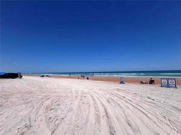 $1,500 | 24 Oriole Circle, Unit B, Ormond Beach, FL 32176