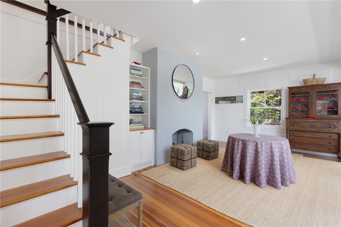 47 Longfellow Road Jamestown, RI 02835 - Photo 22 of 39