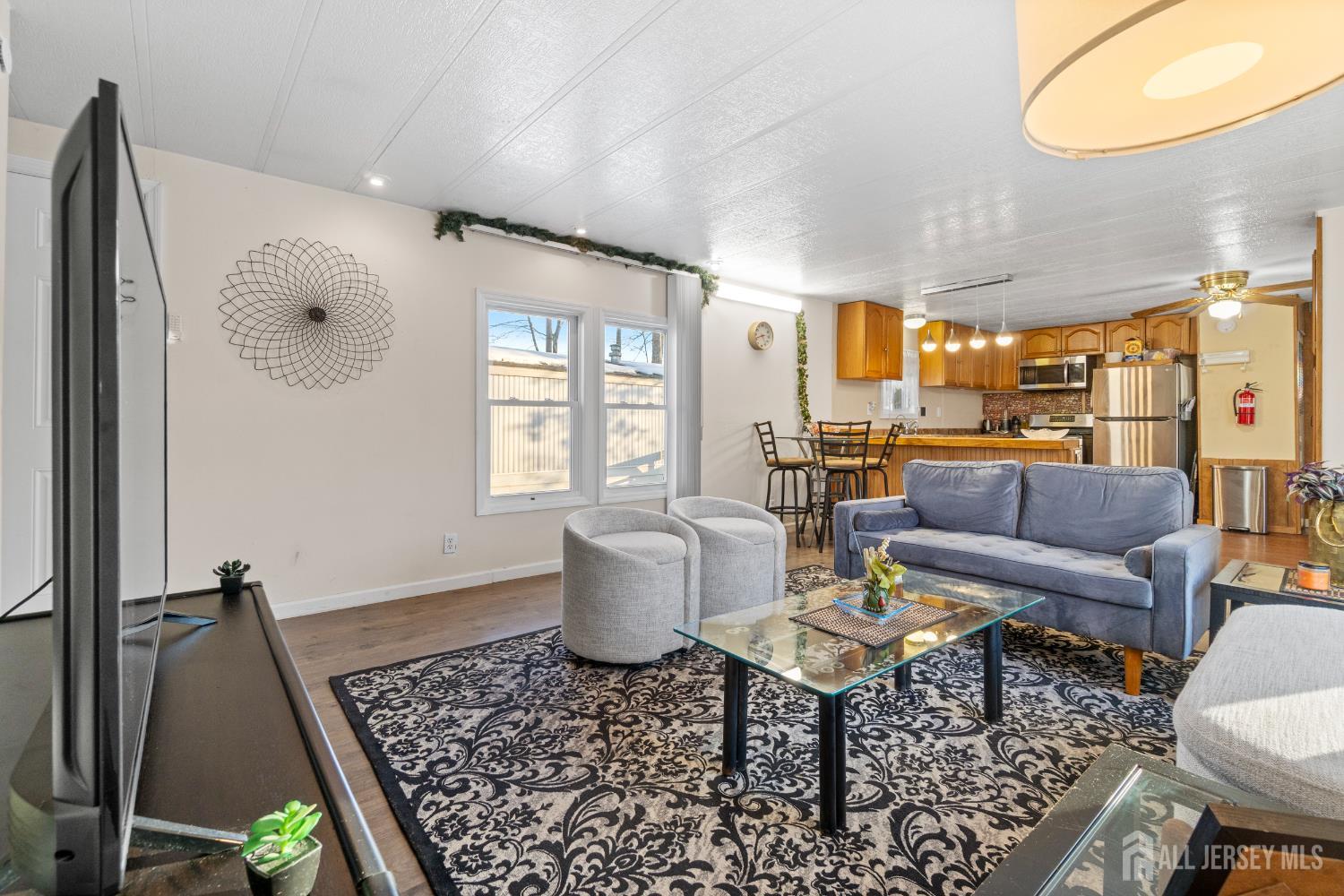 28 Dickens Road North Brunswick, NJ 08902 - Photo 10 of 15