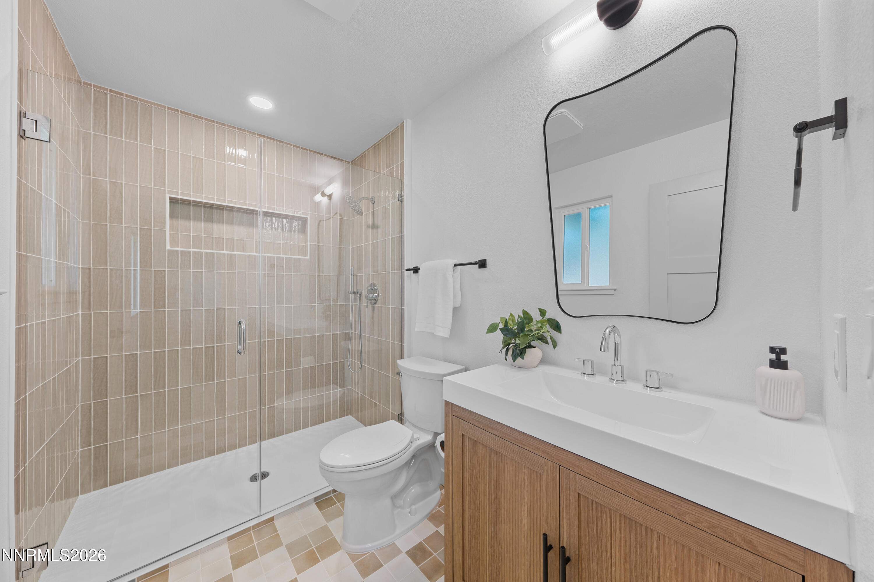 3355 Bowie Road Reno, NV 89503 - Photo 6 of 36 A7V01901