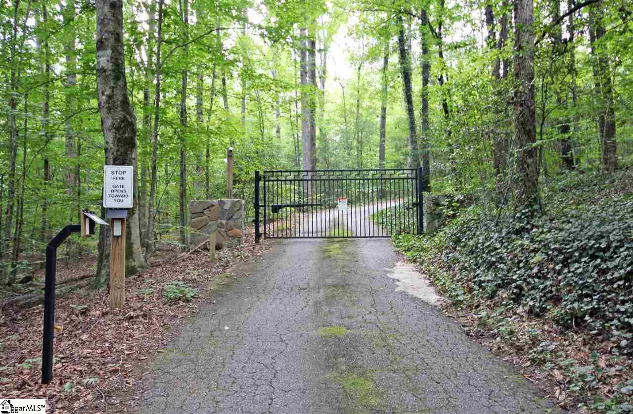 449 Talley Bridge Road Marietta, SC 29661 - Photo 3 of 34