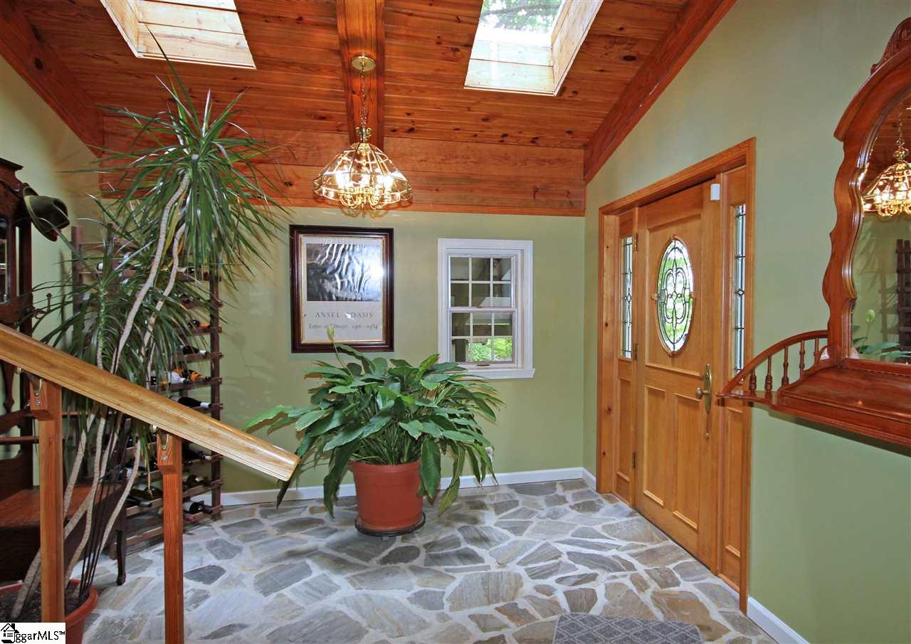 449 Talley Bridge Road Marietta, SC 29661 - Photo 4 of 34