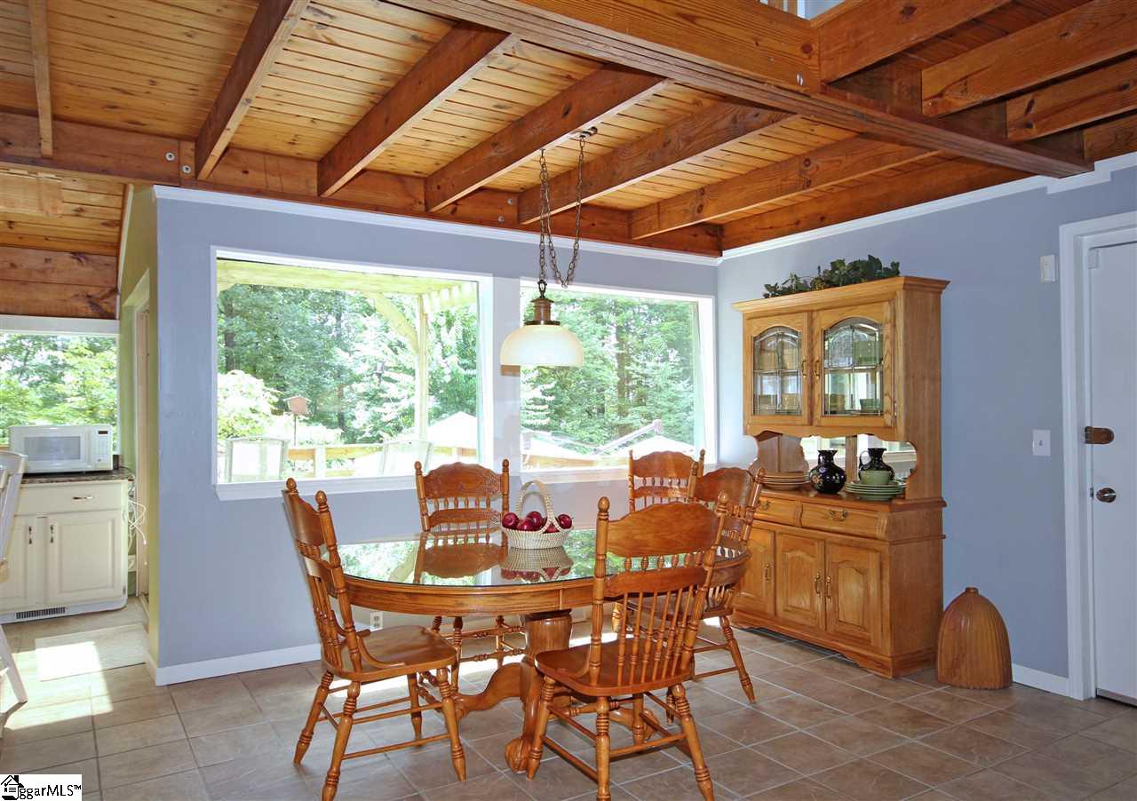 449 Talley Bridge Road Marietta, SC 29661 - Photo 8 of 34