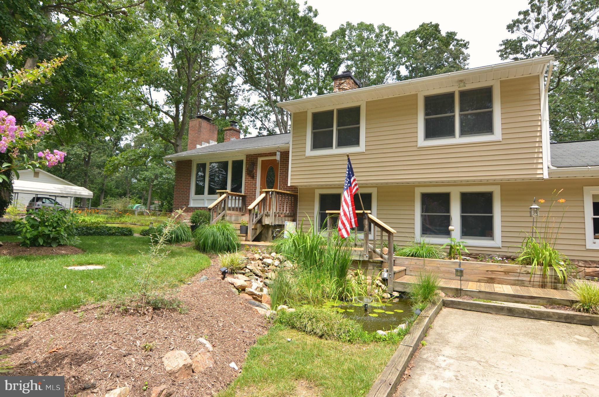 812 Meadow Road Severn, MD 21144 - Photo 2 of 20 Exterior (Front)