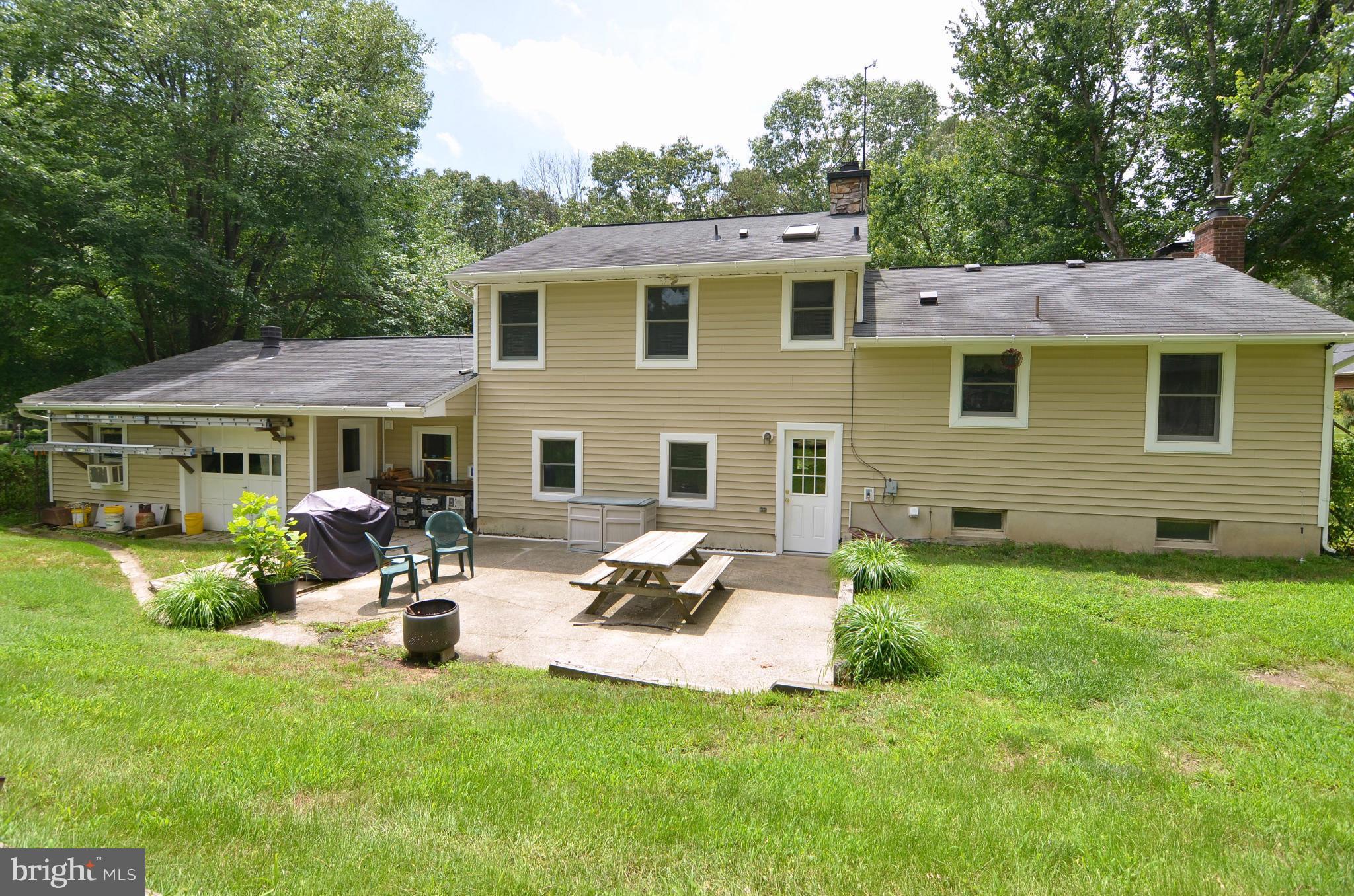 812 Meadow Road Severn, MD 21144 - Photo 20 of 20 Exterior (Rear)