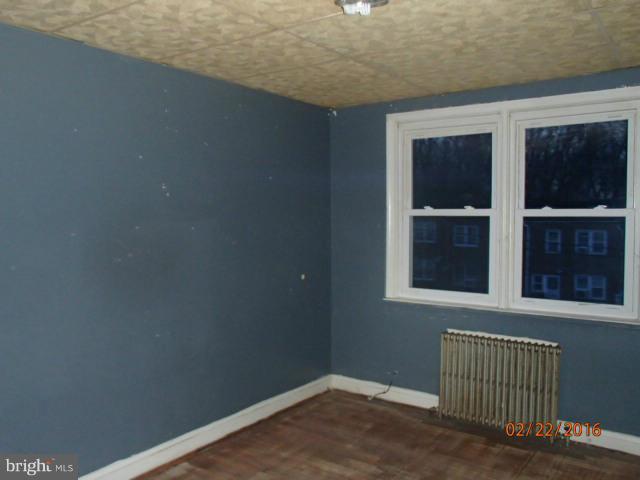 4236 Flowerton Road Baltimore, MD 21229 - Photo 11 of 18 Interior (General)