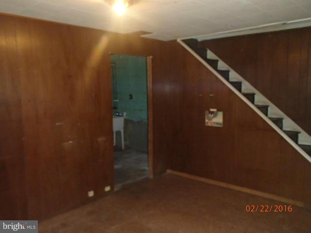 4236 Flowerton Road Baltimore, MD 21229 - Photo 16 of 18 Interior (General)