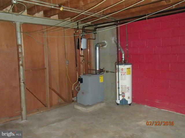 4236 Flowerton Road Baltimore, MD 21229 - Photo 18 of 18 Interior (General)