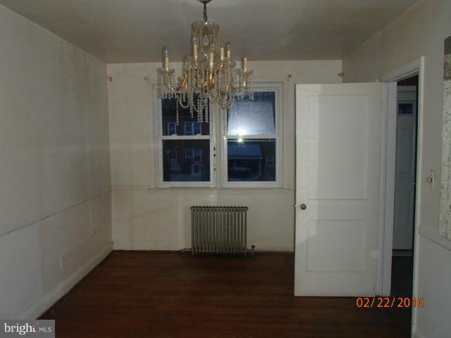 4236 Flowerton Road Baltimore, MD 21229 - Photo 5 of 18 Interior (General)