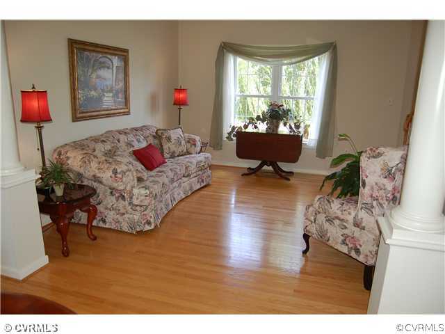 1904 Rolfe Way Richmond, VA 23238 - Photo 3 of 10 Living Room