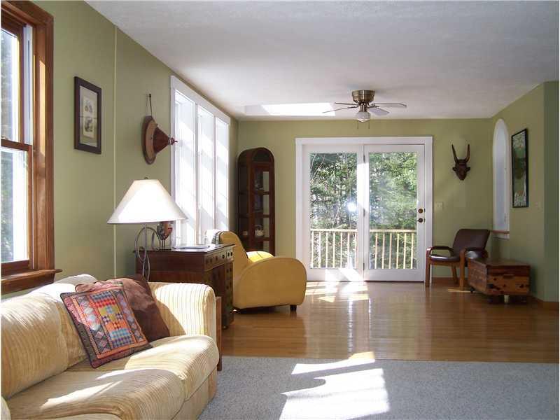5 Blue Heron Road Brunswick, ME 04011 - Photo 20 of 30 Living Room.