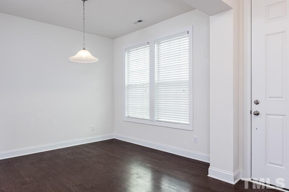 216 Crisp Road Durham, NC 27713 - Photo 3 of 28 Gallery Image 3