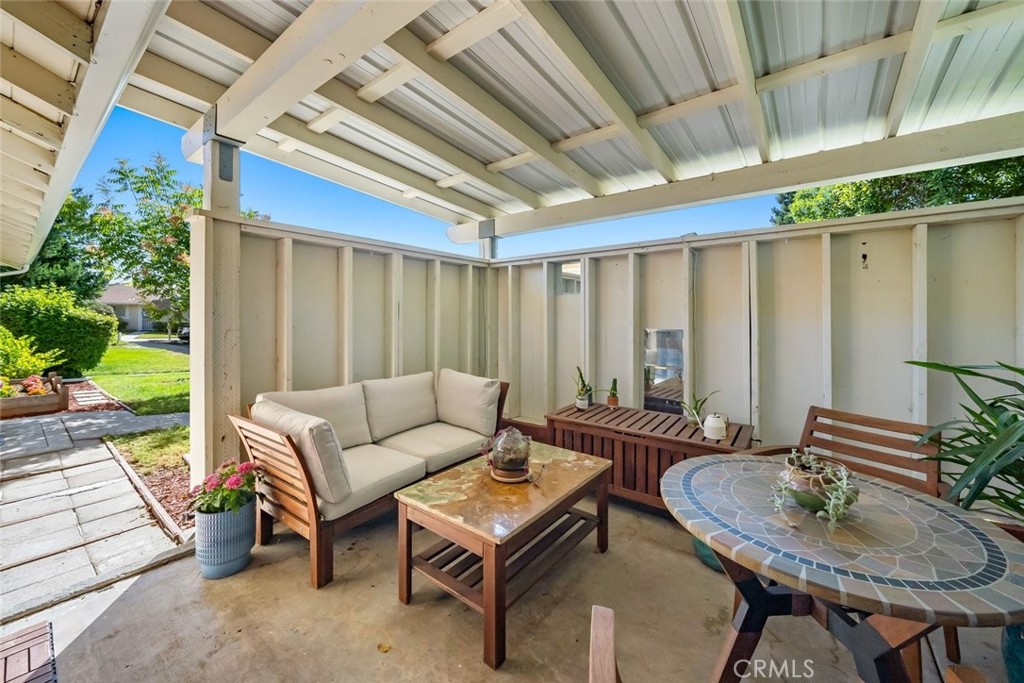 126 Flag Way, Unit B Paso Robles, CA 93446 - Photo 17 of 38