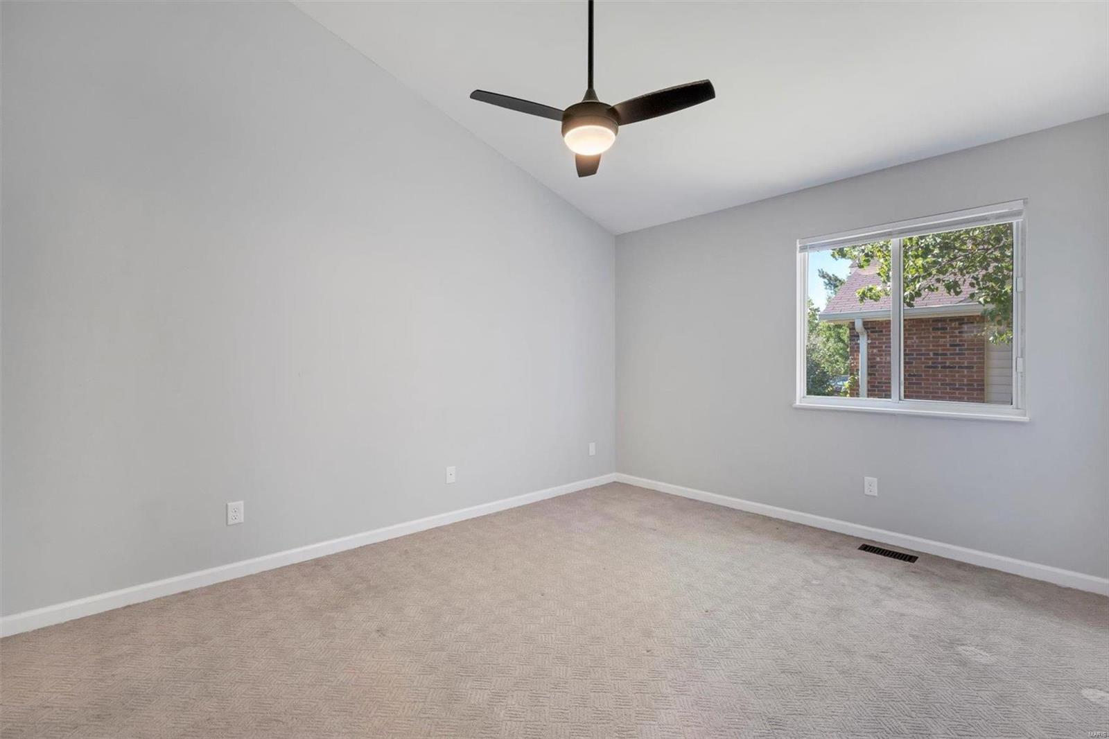 1296 Treetop Trail Drive Ballwin, MO 63021 - Photo 24 of 42