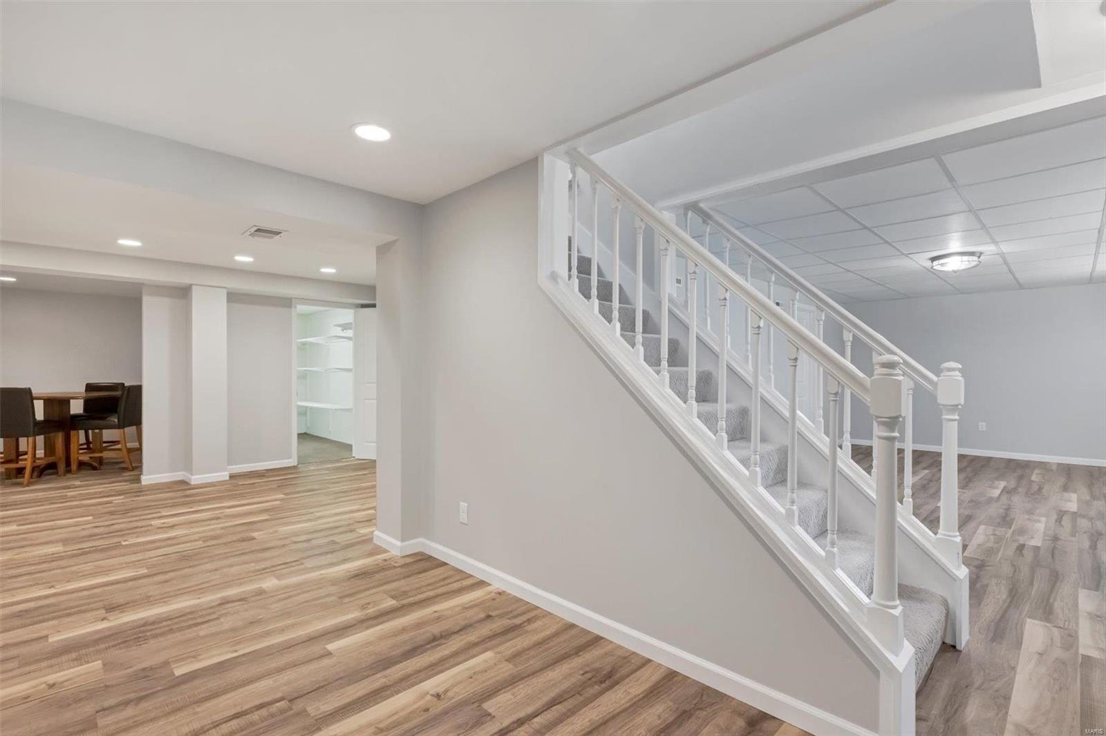 1296 Treetop Trail Drive Ballwin, MO 63021 - Photo 32 of 42