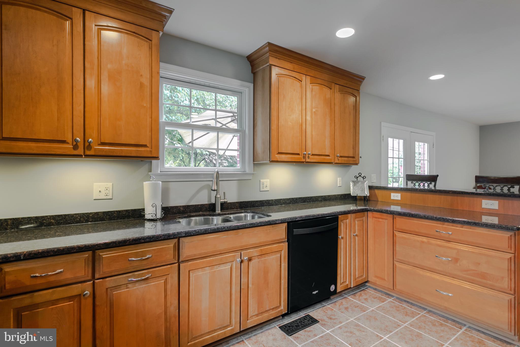 404 Upland Road Havertown, PA 19083 - Photo 15 of 41