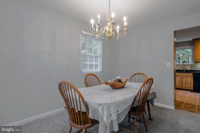 $575,000 | 404 Upland Road, Havertown, PA 19083