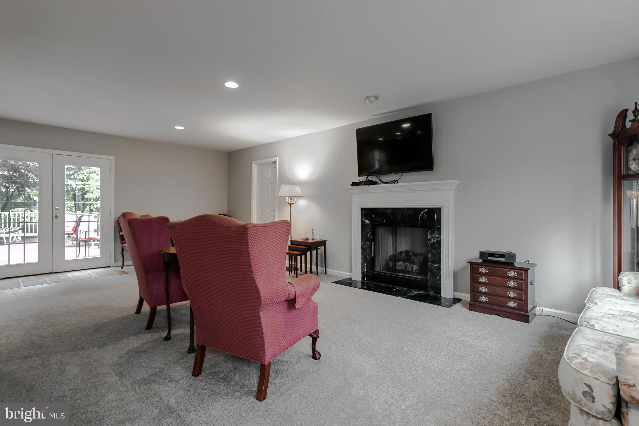 404 Upland Road Havertown, PA 19083 - Photo 5 of 41 Spacious living area