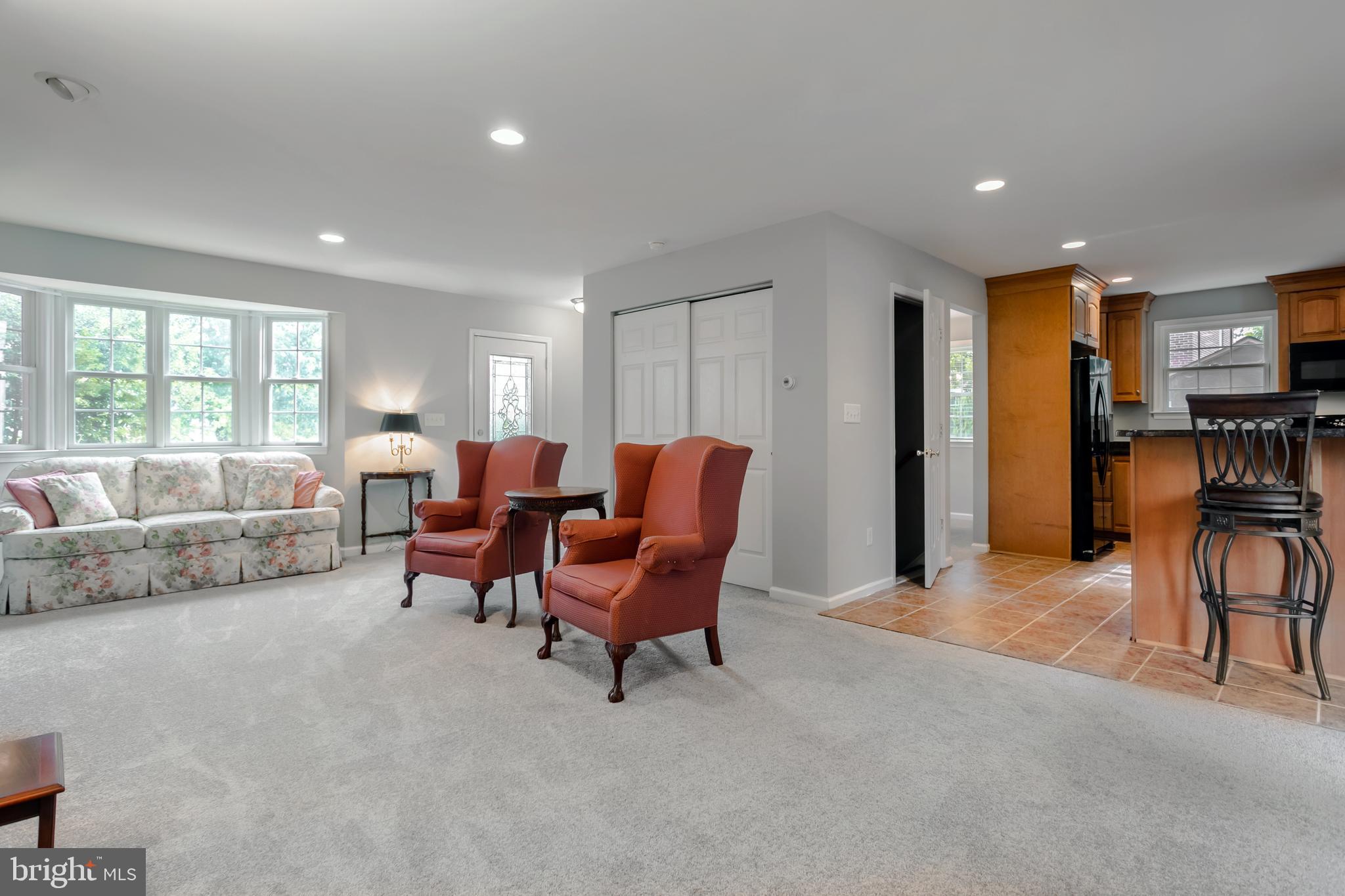 404 Upland Road Havertown, PA 19083 - Photo 9 of 41