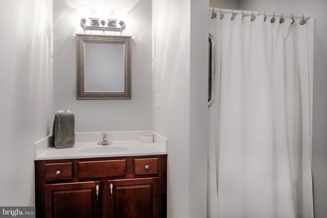 $575,000 | 404 Upland Road, Havertown, PA 19083