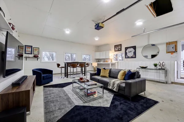 $499,000 | 6625 Sioux Trail, Rockford, MN 55373