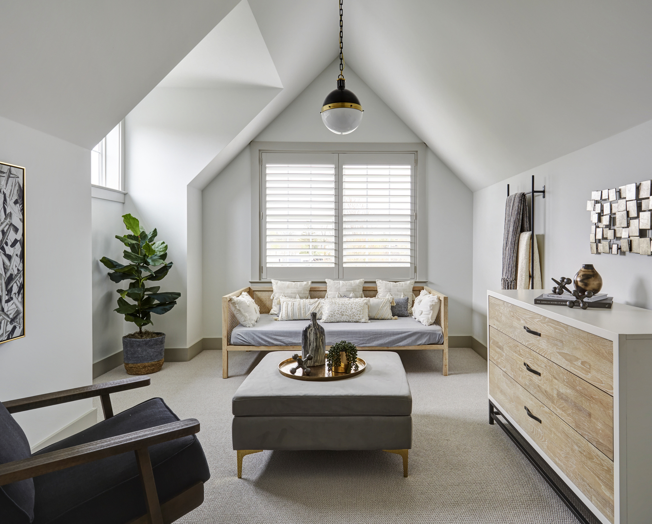 5591 Barton Lane Hinsdale, IL 60521 - Photo 21 of 24 a living room with furniture and a window