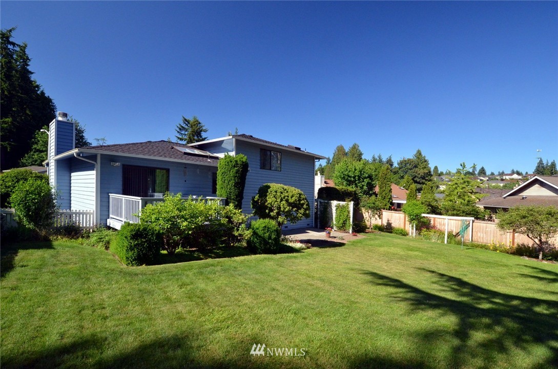 1704 243rd Place Southeast Bothell, WA 98021 - Photo 17 of 17