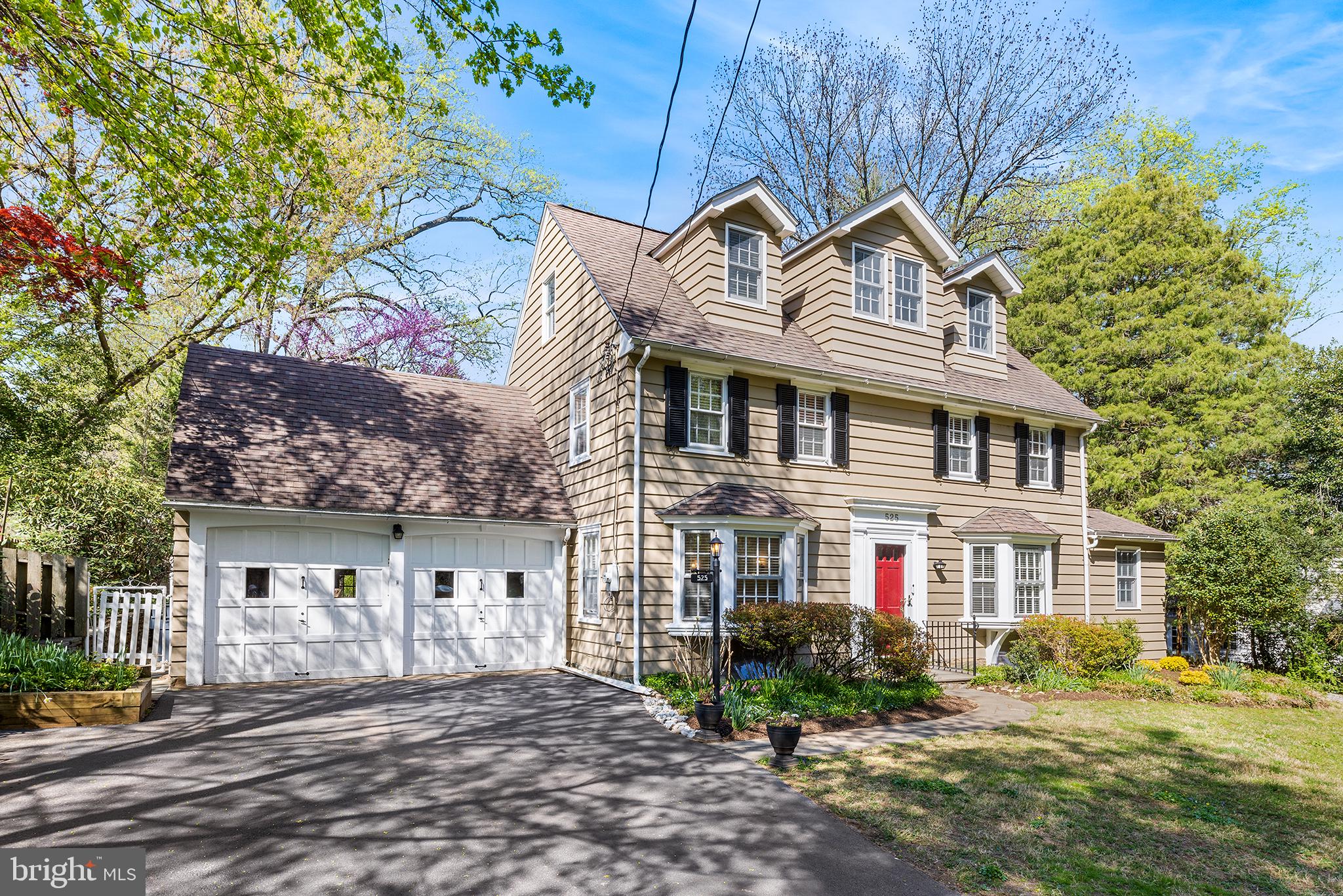 525 Broad Acres Road Narberth, PA 19072 - Photo 2 of 40