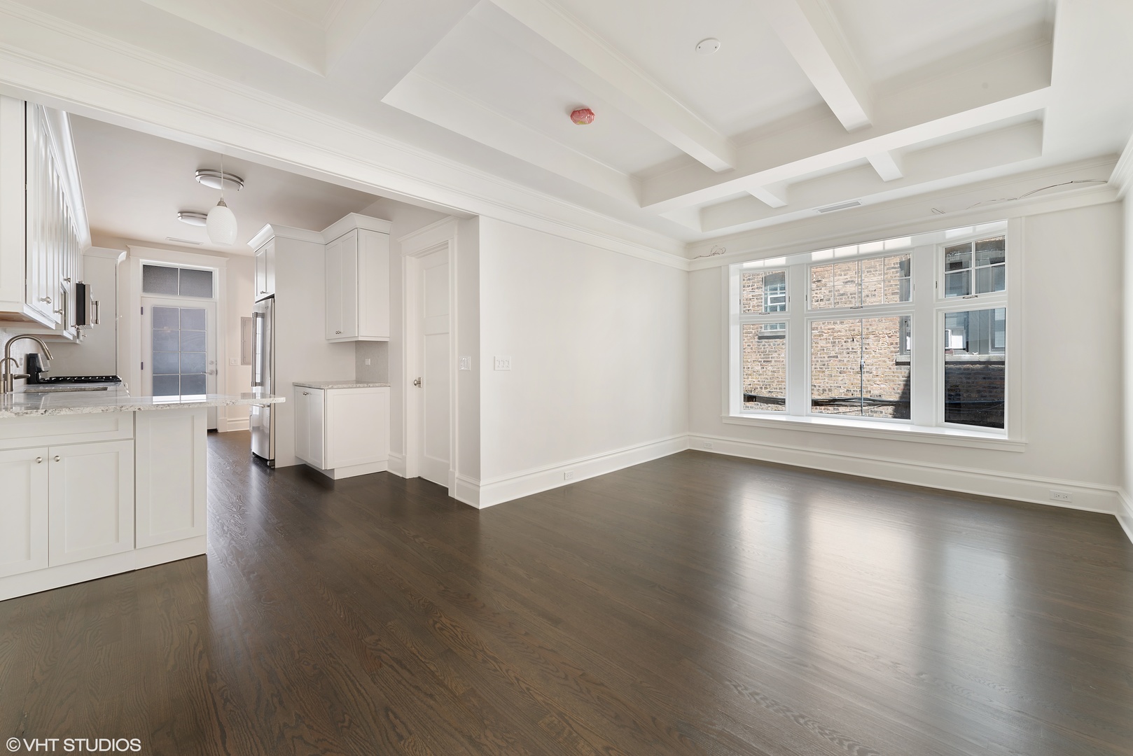 Undisclosed Address Chicago, IL 60657 - Photo 6 of 12