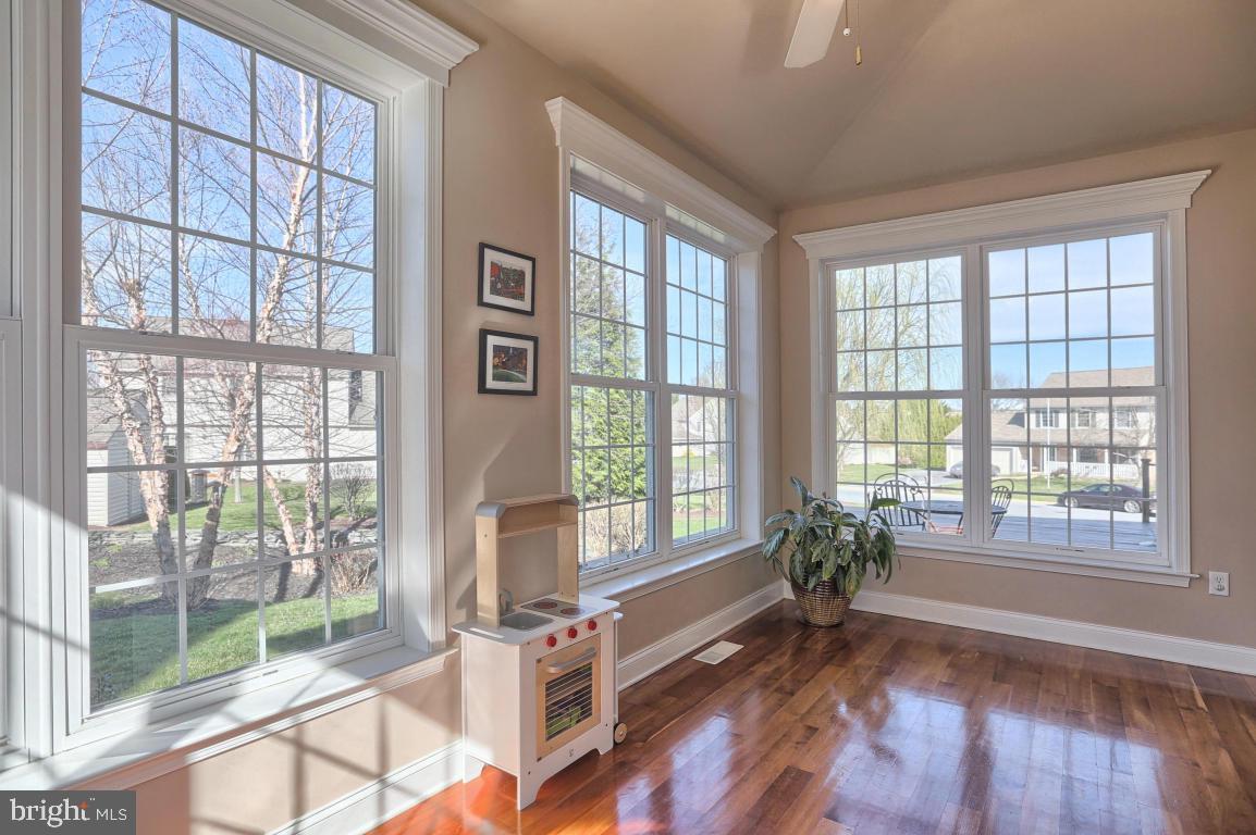 336 Squire Lane Lititz, PA 17543 - Photo 20 of 36 Gallery Image 20