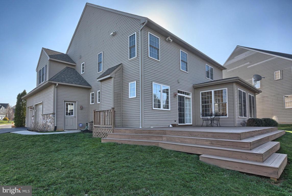 336 Squire Lane Lititz, PA 17543 - Photo 3 of 36 Gallery Image 3