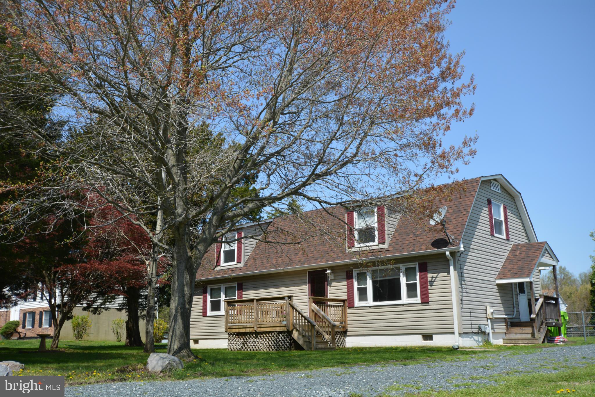Exterior (Front)