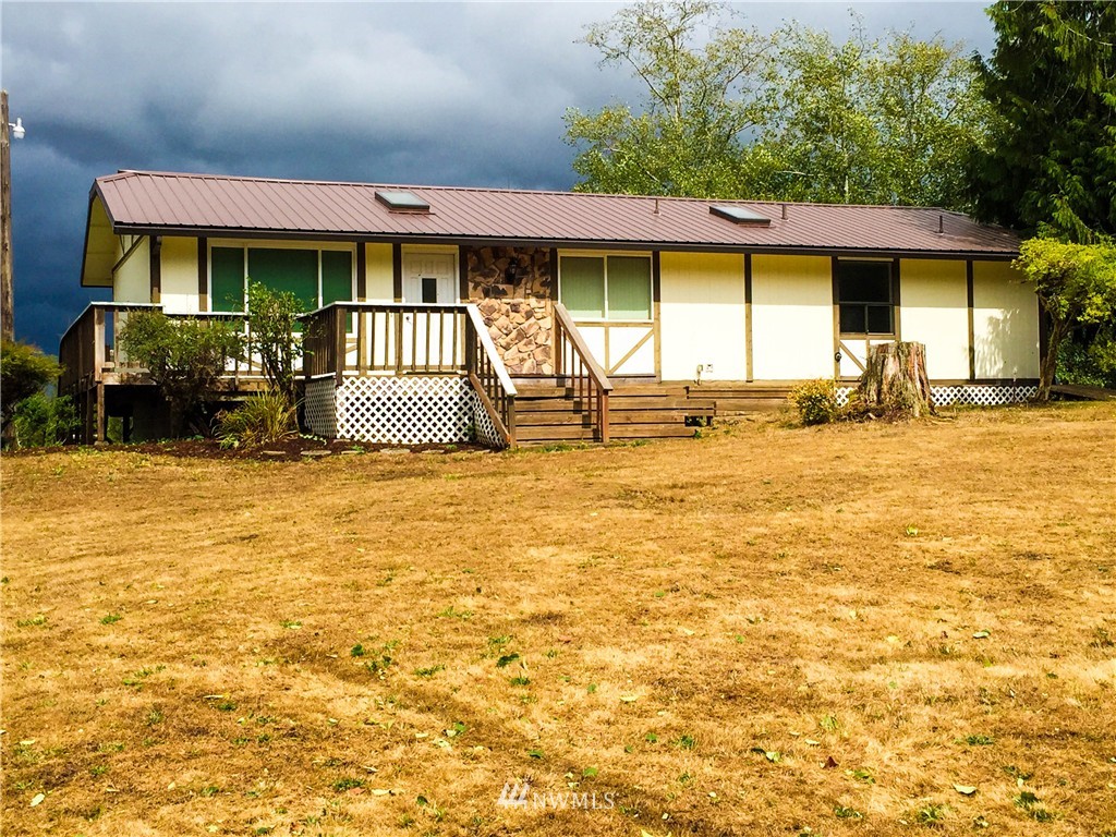 156 Richter Road Raymond, WA 98577 - Photo 4 of 24 Gallery Image 4