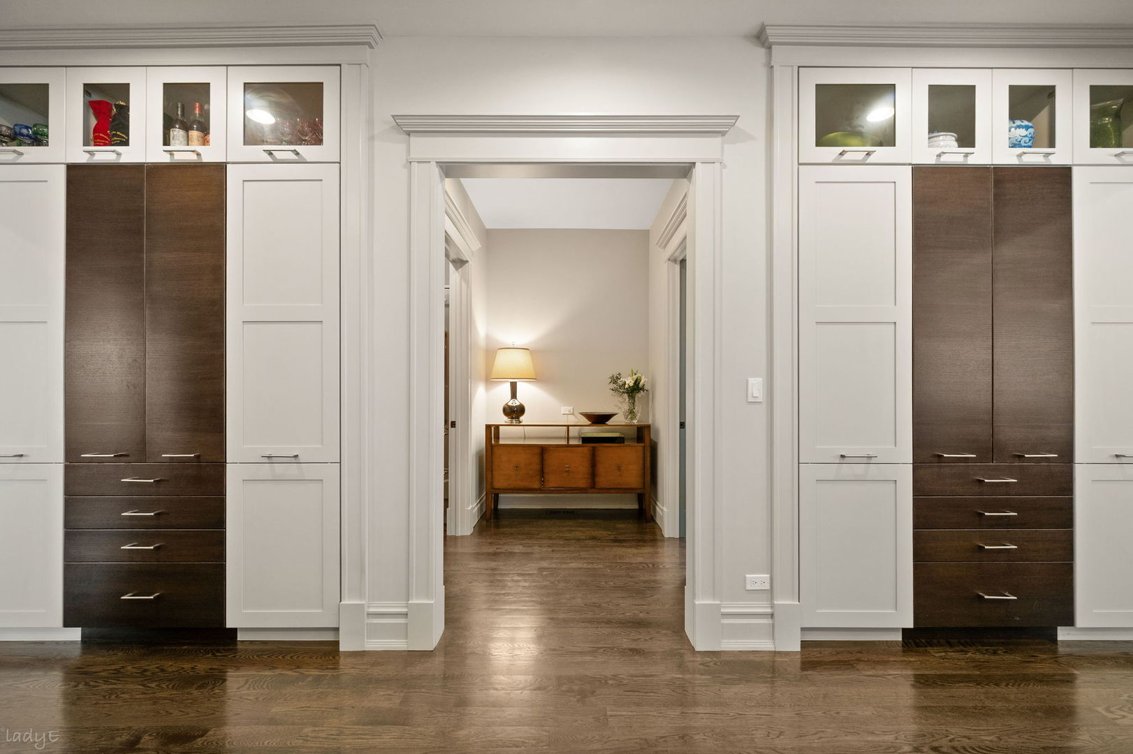 652 West Sheridan Road Chicago, IL 60613 - Photo 17 of 60