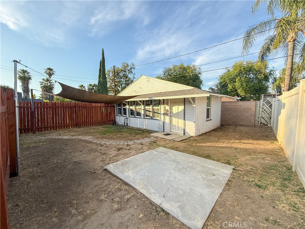3479 Hoover Street Riverside, CA 92506 - Photo 23 of 26