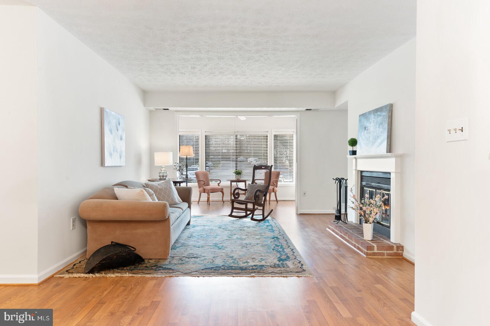 2225 Hunter's Run Drive Reston, VA 20191 - Photo 9 of 26 Gallery Image 9