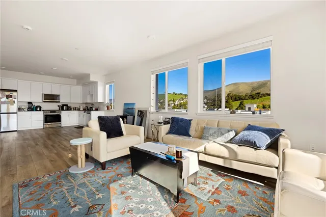 $659,000 | 2475 Victoria, San Luis Obispo, CA 93401