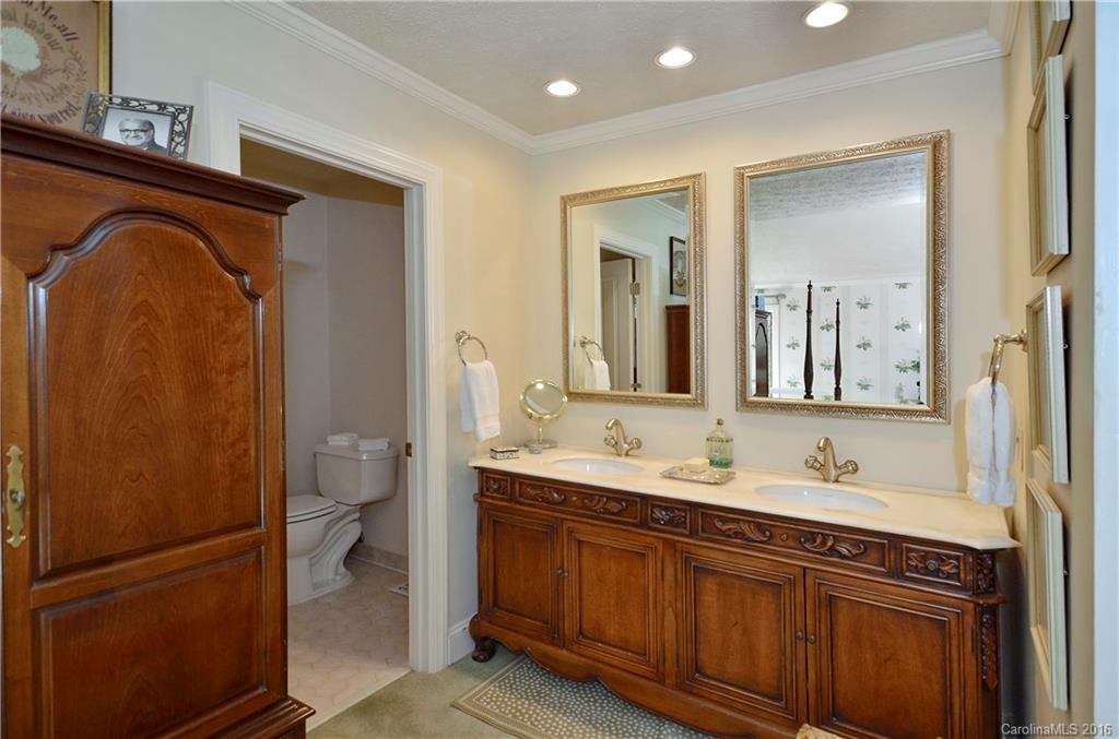 894 Weston Road, Unit 7 Arden, NC 28704 - Photo 13 of 19 Gallery Image 13
