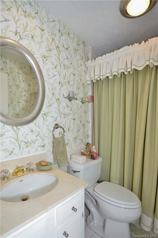 894 Weston Road, Unit 7 Arden, NC 28704 - Photo 15 of 19 Gallery Image 15