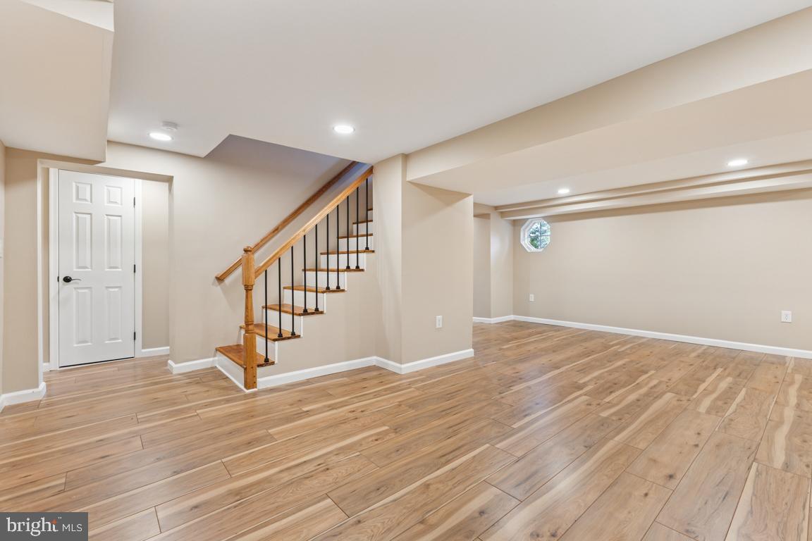 1901 Belle Haven Road Alexandria, VA 22307 - Photo 33 of 52 a view of an empty room with stairs and ventilation