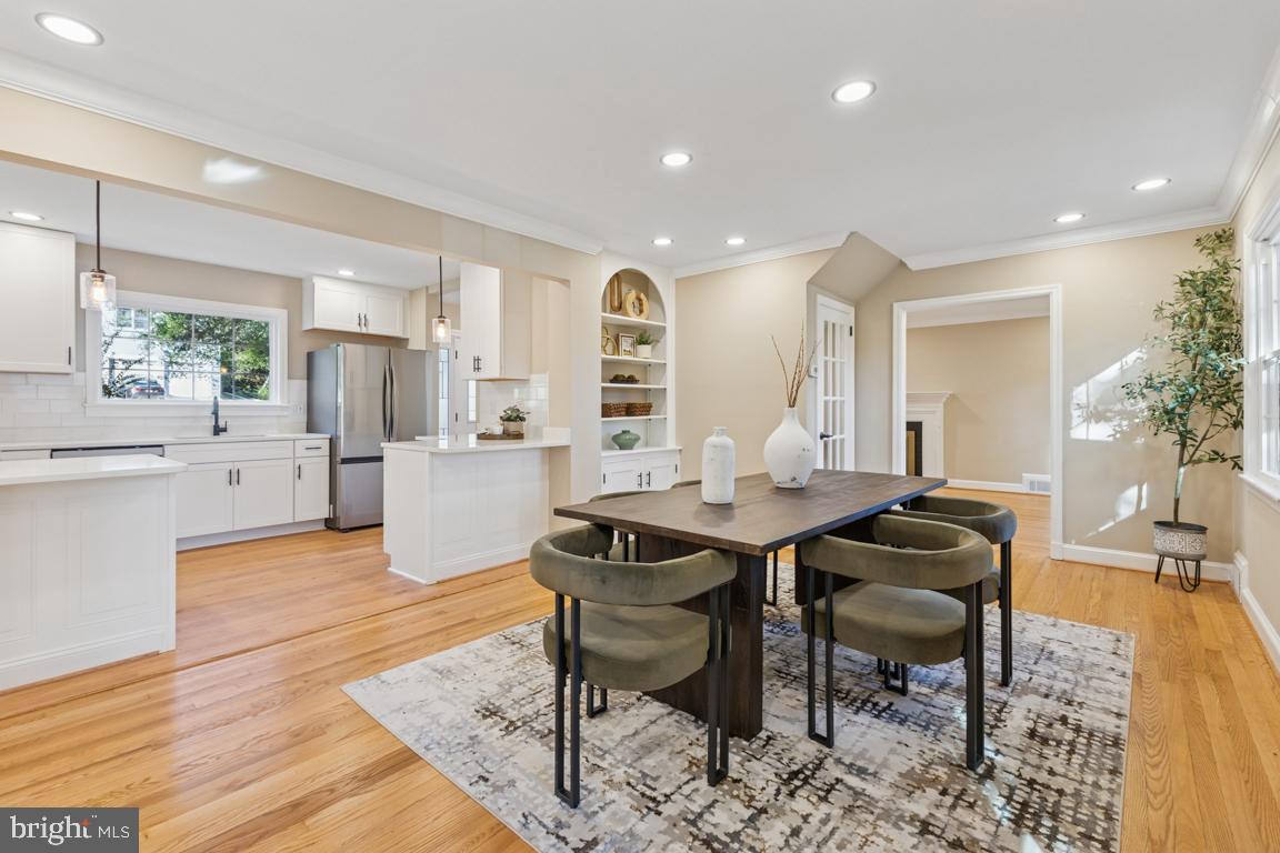 1901 Belle Haven Road Alexandria, VA 22307 - Photo 8 of 52 a view of a dining room with furniture
