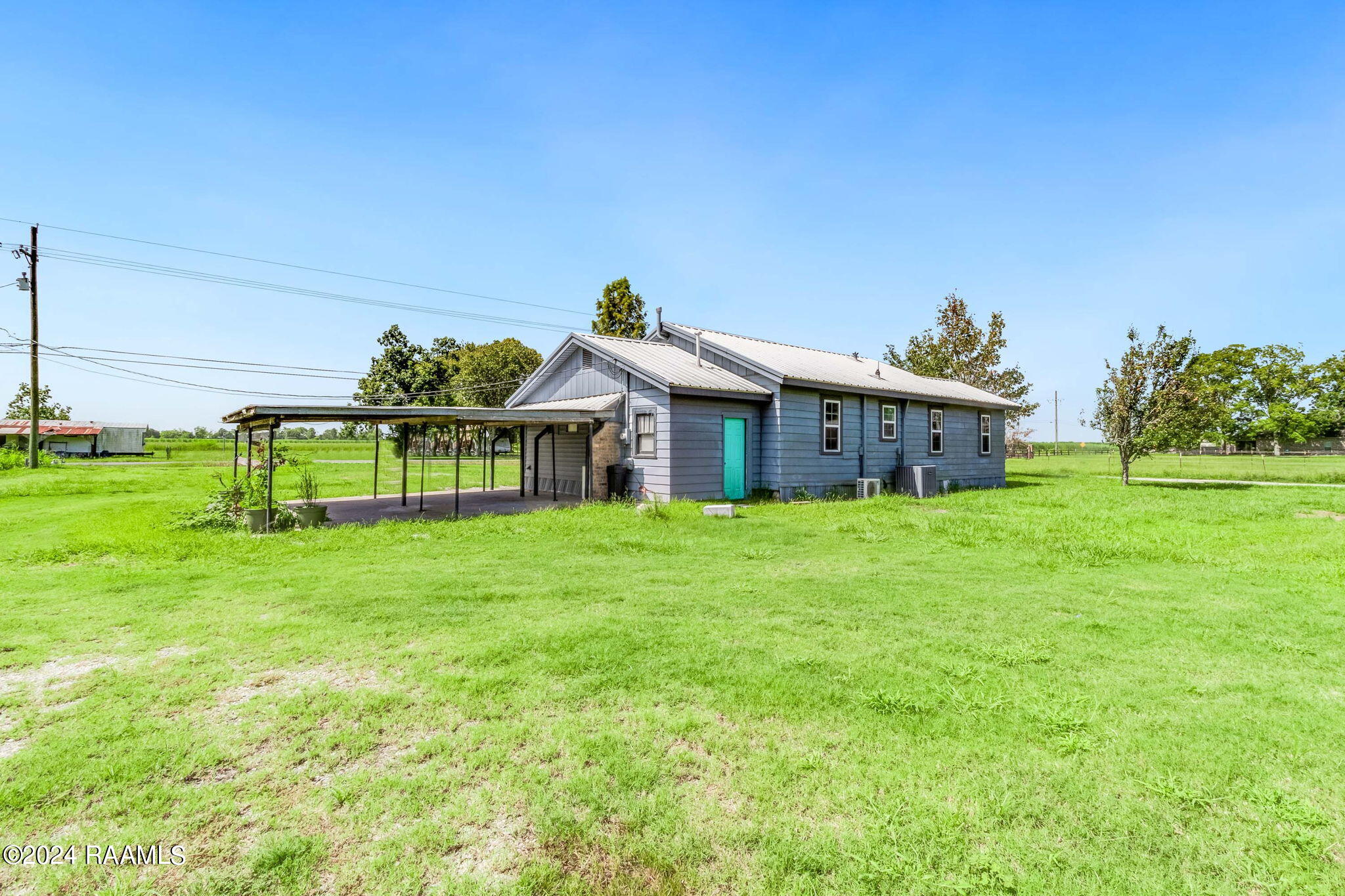 5122 Landry Road Duson, LA 70529 - Photo 13 of 16 14-web-or-mls-5122 Landry Rd-15