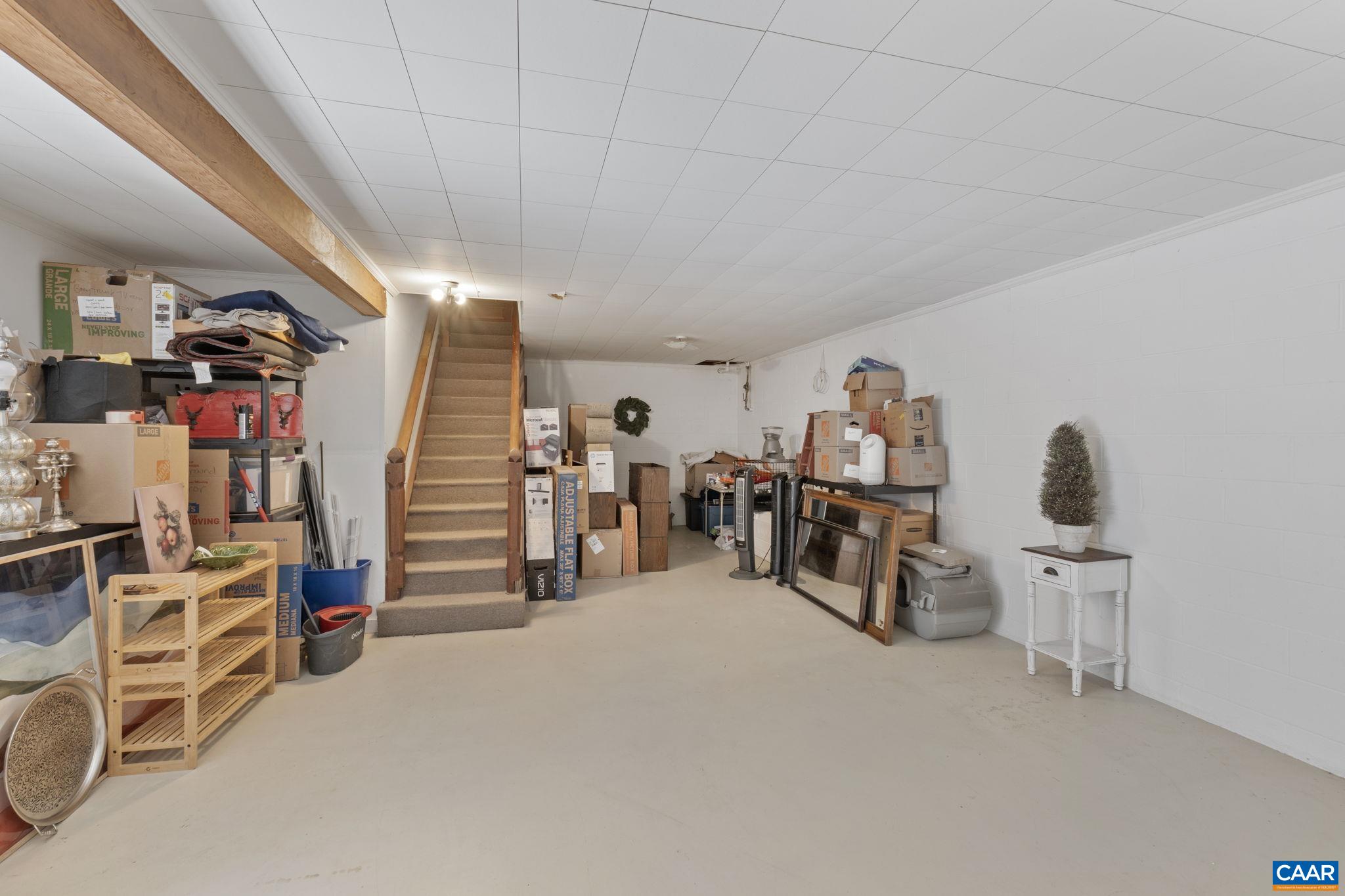 1400 Chatham Road Waynesboro, VA 22980 - Photo 38 of 54 Gallery Image 38