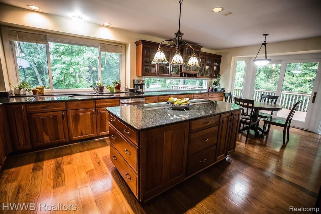 120 Devon Road Bloomfield Hills, MI 48302 - Photo 11 of 45