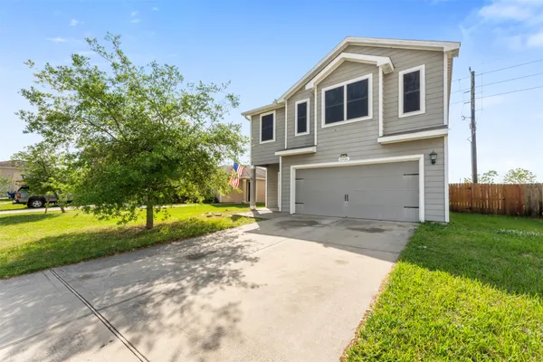 $269,000 | 5926 Golden Cove Road, Cove, TX 77523