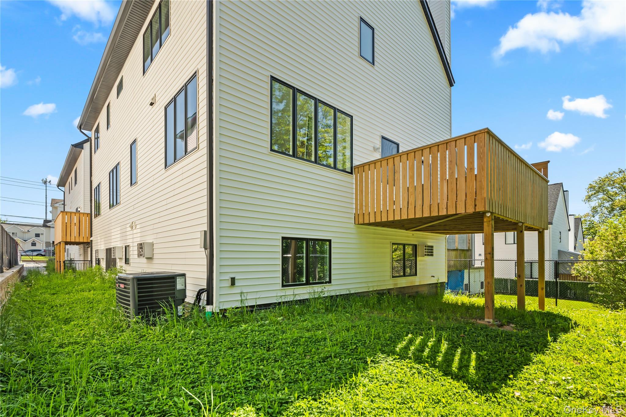 37 Ewing Avenue, Unit 201 Spring Valley, NY 10977 - Photo 5 of 40