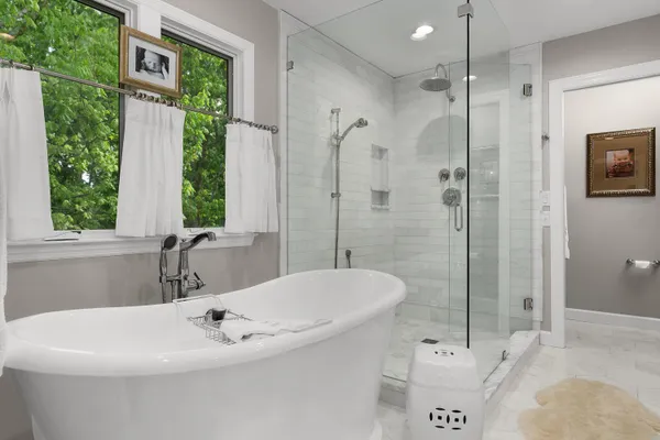 $1,200,000 | 2404 Woodland Way, Signal Mountain, TN 37377